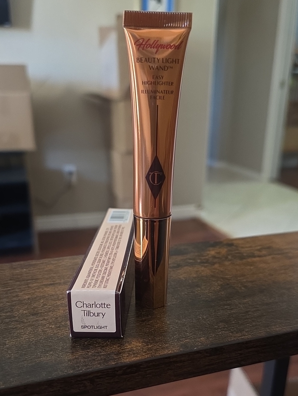 Charlotte Tilbury Rose Gold Beauty Light Wand Highlighter - Spotlight